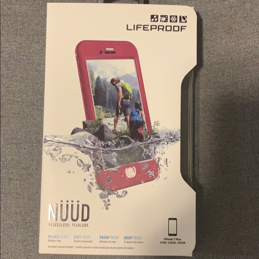 iPhone 7 Plus life proof case